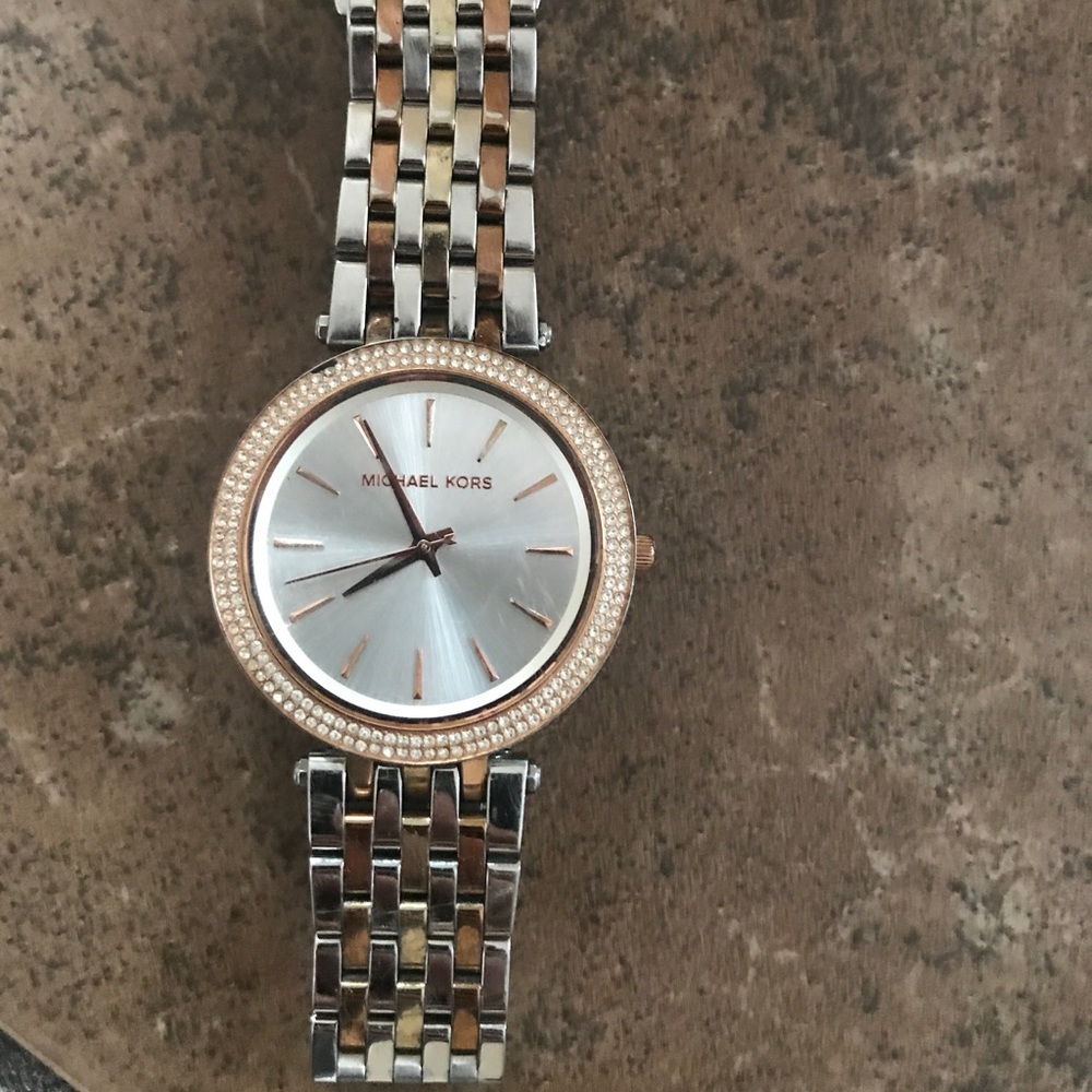 Michael kors watch.